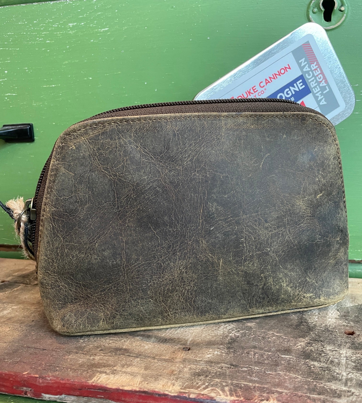 rugged leather toiletry bag